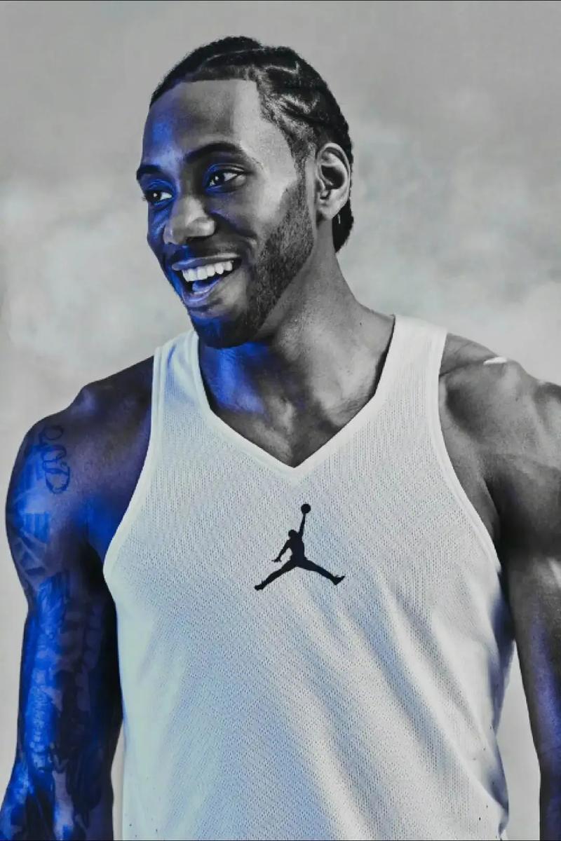 TA：拜仁不太可能6500万欧买断雅克松，切尔西认为他价值很高（TA：拜仁大概率不会以6500万欧买断雅克松，切尔西对他估值颇高）