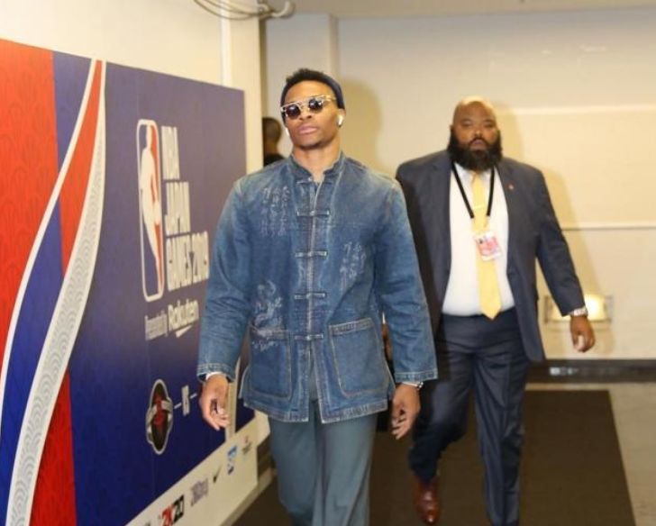 从替补到主力，他用表现说话（替补逆袭成主力，他以实力发声）