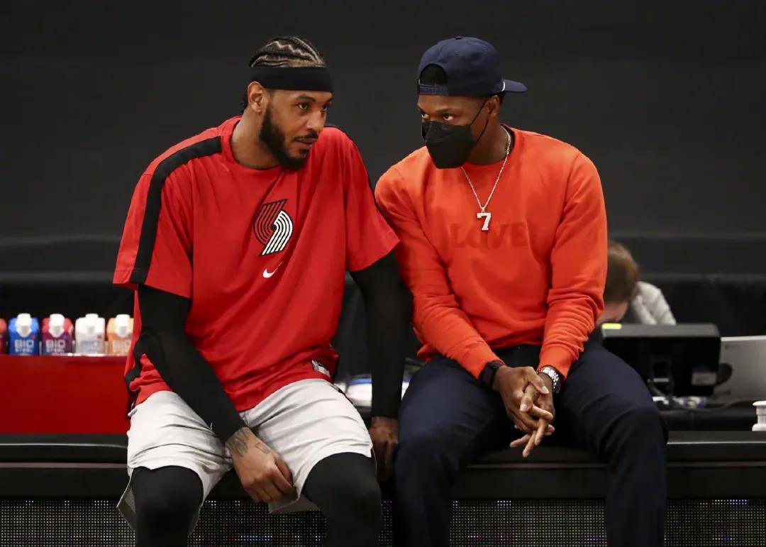 德国U21主帅：卡尔是多面手，希望他把在拜仁的表现带到国家队（德国U21主帅：卡尔多面能手，盼将拜仁状态带入国家队）