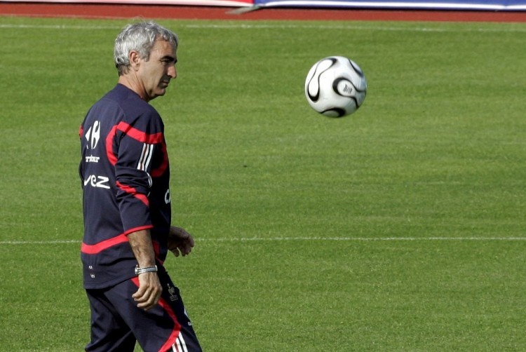 法媒：曼城、利物浦和热刺均有意埃弗顿前锋恩迪亚耶（法媒：曼城、利物浦与热刺竞逐埃弗顿前锋恩迪亚耶）