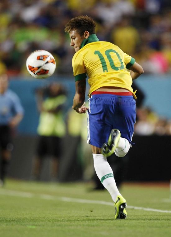 默特萨克：15岁时的伤病让我成长，青少年要做好基本功练习（默特萨克：15岁受伤促我成长，青少年应夯实基本功）